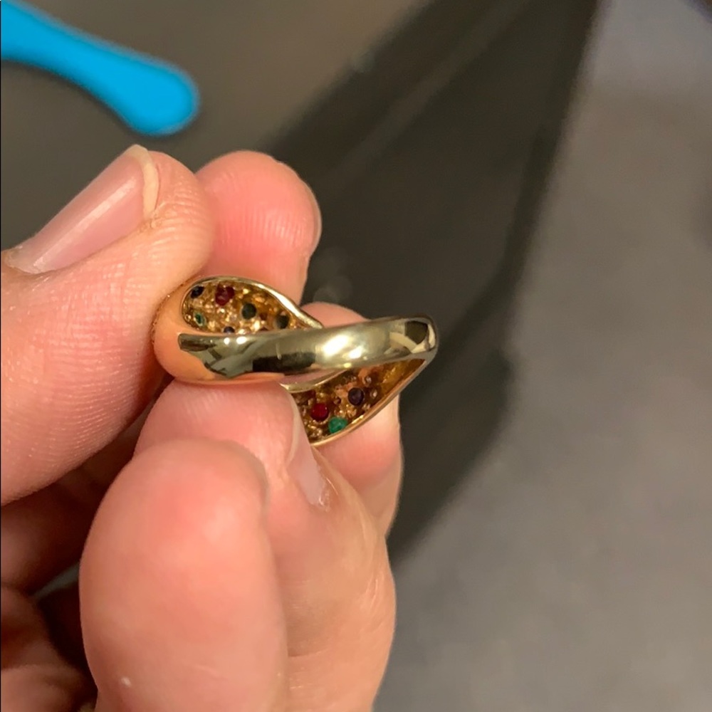 Sold on Instagram 18k gold ring - Picture 8 of 8